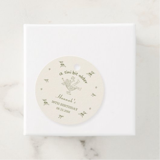 A Tini Bit Older Espresso Martini Bow Birthday フェイバータグ (インサイチュ)