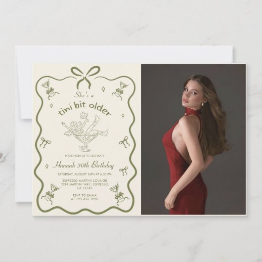 A Tini Bit Older Martini Bow Birthday Photo 招待状 (正面)