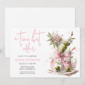 A Tini Bit Older Pink Script Surprise Birthday  招待状 (正面/裏面)