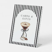 A Tini On is on the Way Baby Shower  台座サイン (正面)