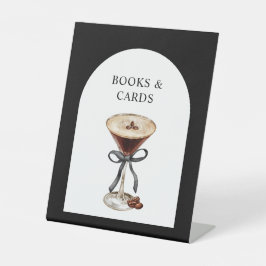 A Tini On is on the Way Baby Shower  台座サイン