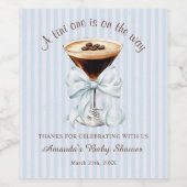 A tini One is on the Way Martini Baby Shower  ワインラベル (シングルラベル)