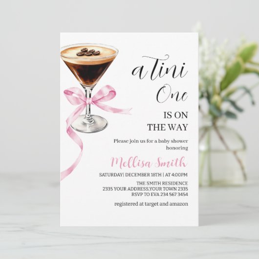 A Tini One On The Way Espresso Martini Baby Shower 招待状 (スタンド正面)