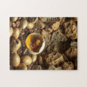 a tiny dinosaur in a nest of eggs ジグソーパズル (横)