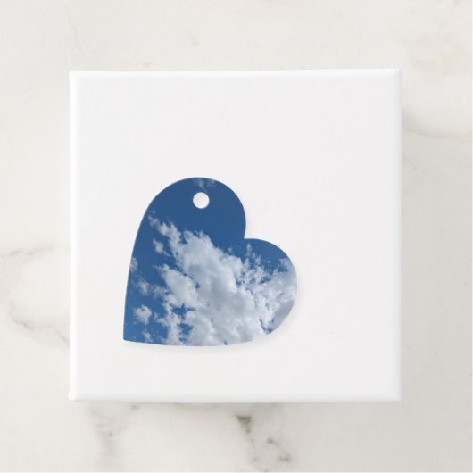 A triangle of clouds フェイバータグ (インサイチュ)