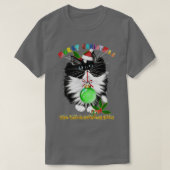A Tuxedo Kitten Christmas  Tシャツ (デザイン正面)