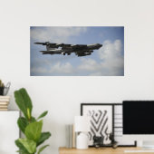 A US Air Force B-52 Stratofortress in flight ポスター (ホームオフィス)