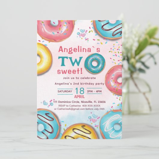 A vibrant 2nd birthday invitation with donuts.  招待状 (スタンド正面)
