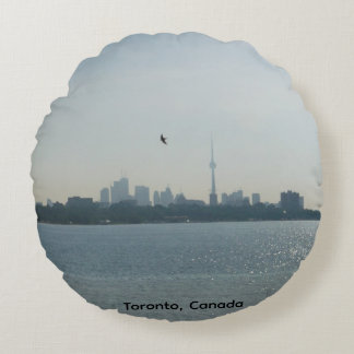 A view of Toronto Round Pillow ラウンドクッション