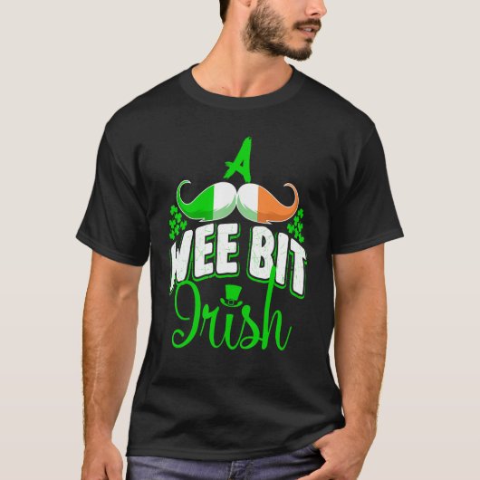 A Wee Bit Irish Shamrock Flag Snarky St Patricks D Tシャツ (正面)