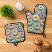 A Whimsical Pastel Donut Dream 鍋つかみ&鍋敷きセット (トップダウン)