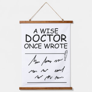 A Wise Doctor Once 書 – ドクおもしろいターの引用文 吊り下げ型タペストリー