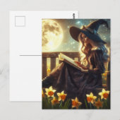 A Witch Reading Near the Daffodils Full Moon Night ポストカード (正面/裏面)
