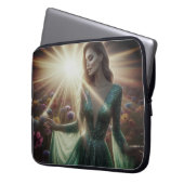 A Woman in the Green Dress Laptop Electronics Bag ラップトップスリーブ (正面左)