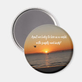 "A World With Sunsets and Birds" マグネット (正面/裏面)