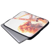 A Young Girl Playing Guitar on an Electronics Bag ラップトップスリーブ (正面下部)