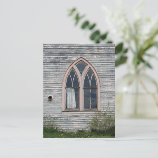 Abandoned Church Window ポストカード (スタンド正面)