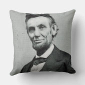 Abeリンカーン1のポートレート クッション (裏面)