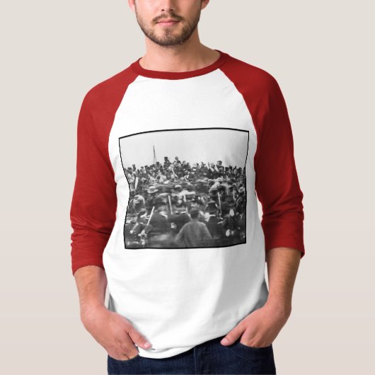 Abe Lincoln Gettysburg住所：内戦の終結 Tシャツ (正面)