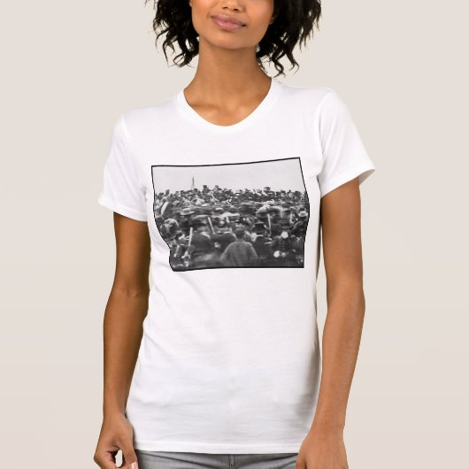 Abe Lincoln Gettysburg住所:内戦の終結 Tシャツ (正面)