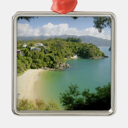 Able TasmanNP、ネルソン、ニュージーランド。多くの メタルオーナメント (正面)