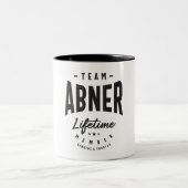 Abner Lifetimeメンバパーソナライズされたー名Abner ツートーンマグカップ (中央)