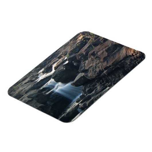 "Above Narnia"フレキシマグネット マグネット (左側)