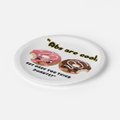 ABSはクールドーナツを試す必要がある ペーパープレート (アングル)