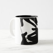 Abstract Black and White Hands Mug ツートーンマグカップ (正面左)