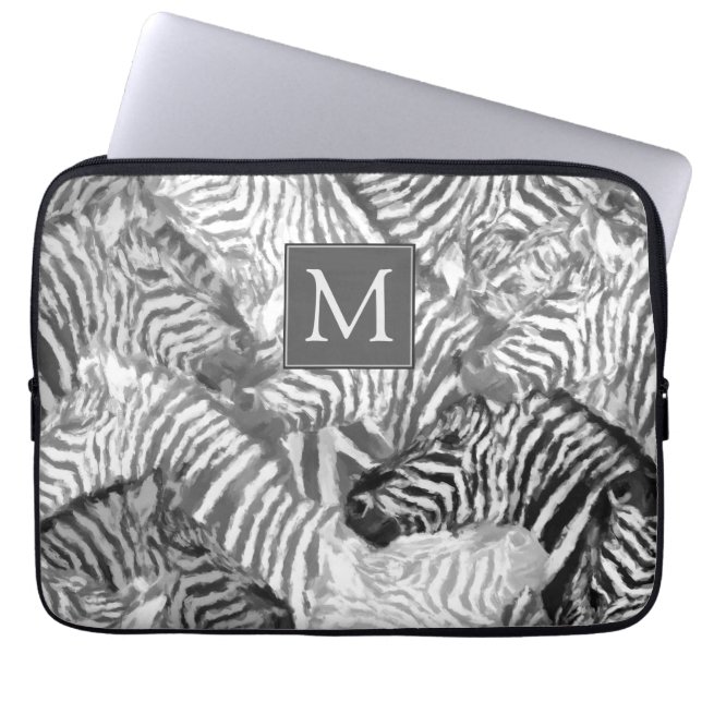 Abstract Black and White Zebra Art Monogram ラップトップスリーブ (正面)