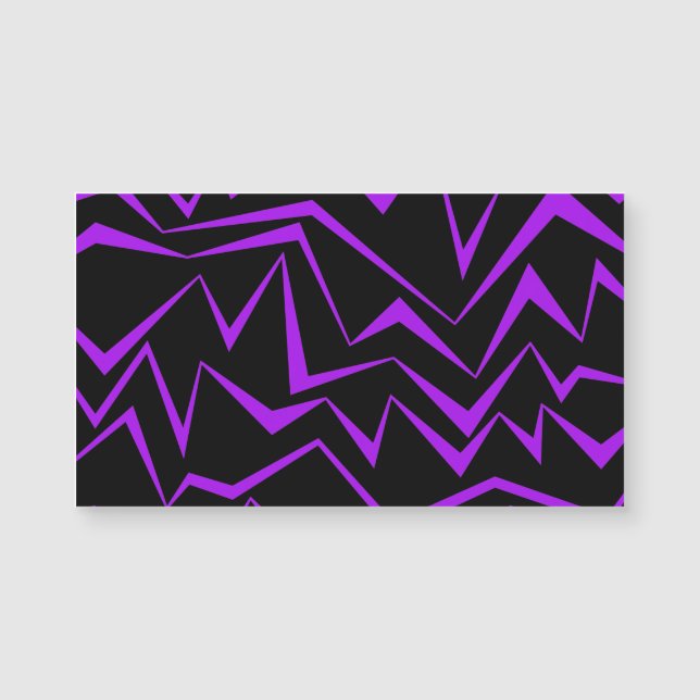 Abstract, bold, vibrant geometric zigzag pattern (正面)