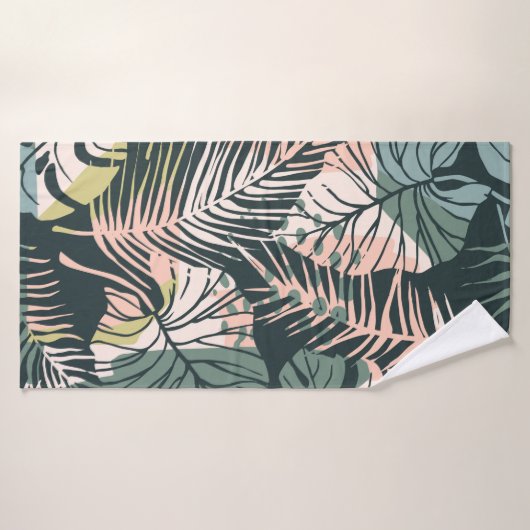 Abstract creative seamless pattern with tropical p バスタオル (バスタオル)