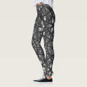 Abstract Design Black & White Leggings レギンス (左)