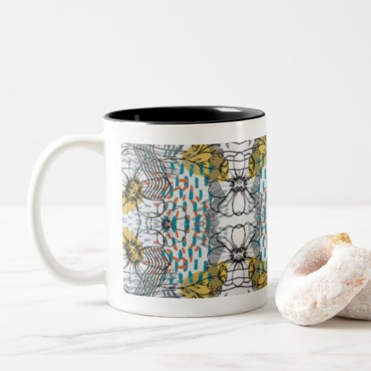 Abstract design with flowers and bees mug theme  ツートーンマグカップ (ドーナツ)