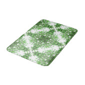 Abstract Floral Pattern In Black & Green On White バスマット (アングル)