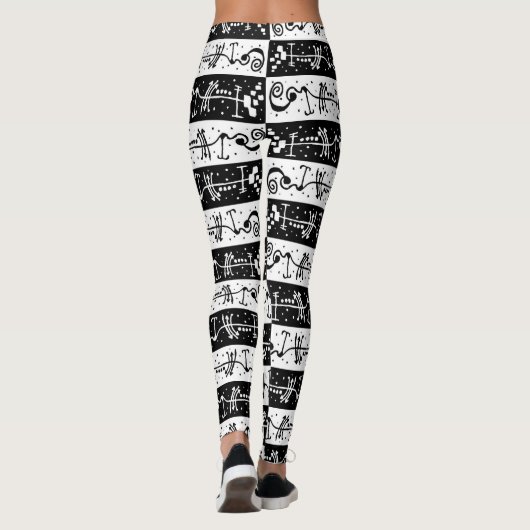 Abstract Geometric Black & White Pattern – Hand Dr レギンス (裏面)