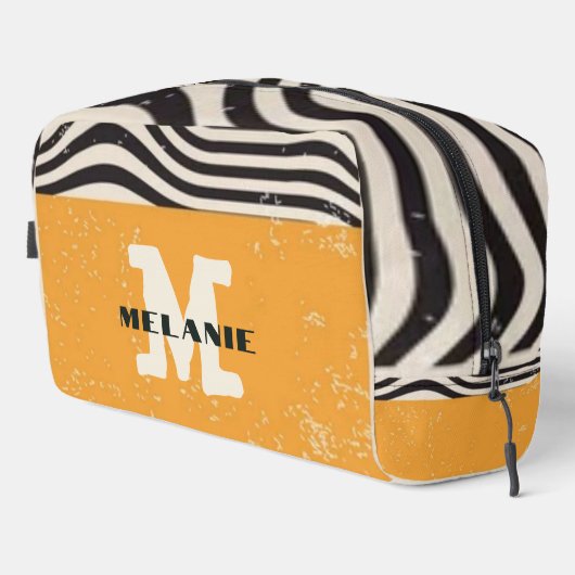 Abstract grunge aesthetic  minimal Monogram ドップキット (右コーナー)