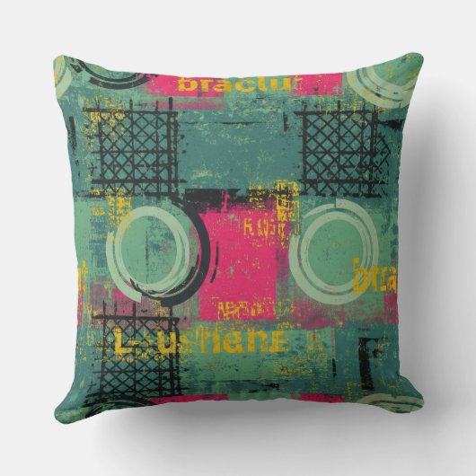 Abstract Grunge Pattern with Geometric Shapes (1) クッション (裏面)