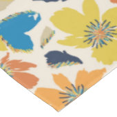 Abstract Hand-Drawn Boho Floral Pattern テーブルクロス (アングル)