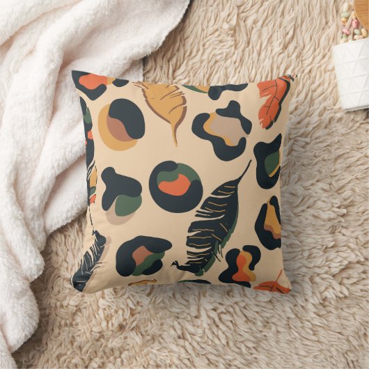 Abstract jungle seamless pattern,wild animal backg クッション (ブランケット)