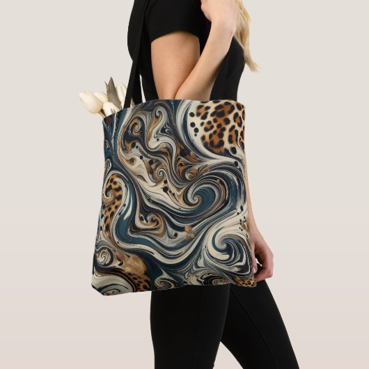 Abstract Leopard Print Swirl トートバッグ (クローズアップ)