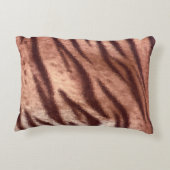 Abstract low poly animal tiger fur pattern. Nature アクセントクッション (裏面)