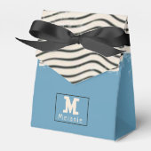 Abstract minimalist artistic lines Monogram フェイバーボックス (正面サイド)