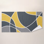 Abstract, modern, geometric, trendy pattern バスタオル (バスタオル)