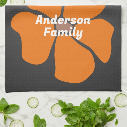 Abstract Orange Daisy Flower on Dark キッチンタオル (折り畳み)