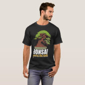 Abstract Pleasant Patience Of Bonsai Quote Tシャツ (正面フル)