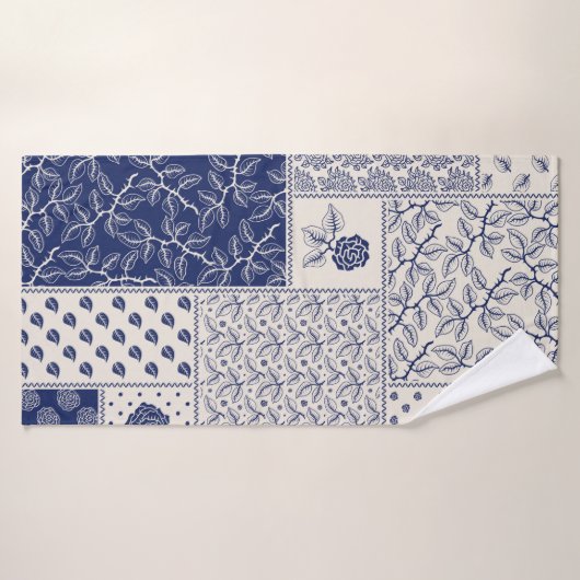 Abstract seamless delicate patchwork pattern, dark バスタオル (バスタオル)