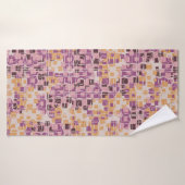 Abstract seamless pattern. Chaotic rounded squares バスタオル (バスタオル)
