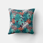 Abstract seamless tropical leaves pattern. Creativ クッション (裏面)