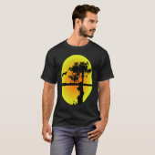 Abstract Silhouette Pelican Cypress Swamp Tシャツ (正面フル)